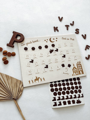 Sinterklaas houten aftelkalender + stickervel - yourlittlefamily-nl - 